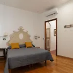 Guesthost - Bright X4 Along The Tevere! Apartment