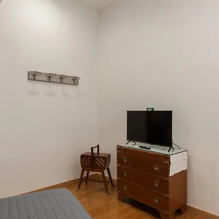 Lägenhet Guesthost - Bright X4 Along The Tevere! *