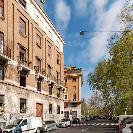 Lägenhet Guesthost - Bright X4 Along The Tevere!