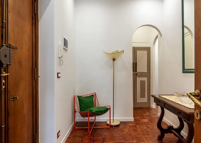 Guesthost - Bright X4 Along The Tevere! Lägenhet *