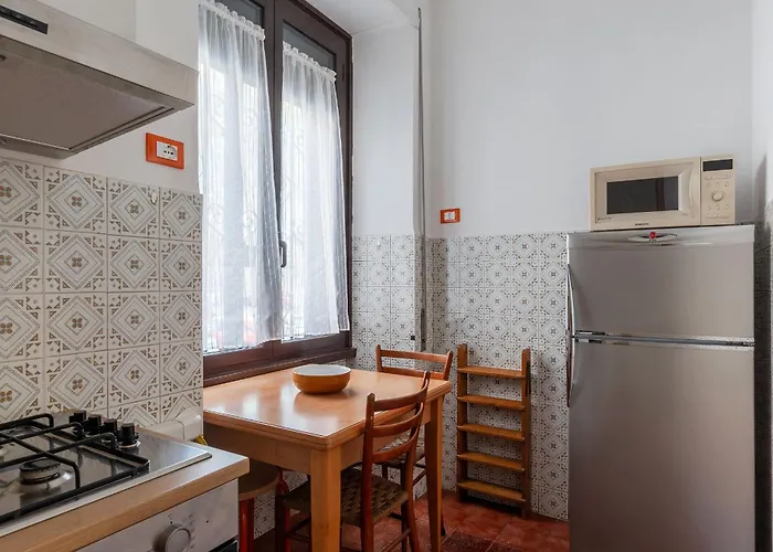 Lägenhet Guesthost - Bright X4 Along The Tevere! *